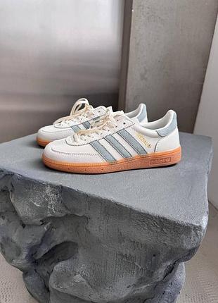 Кросівки жіночі adidas spezial beige grey