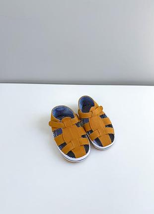 Пінетки / сандалі tu