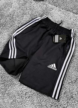 Мужские шорты adidas черные