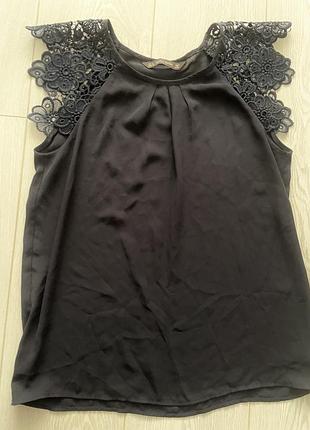 Елегантна жіноча блузка zara basic з мереживом xs/s