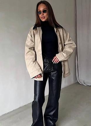 Женские кожанные штаны на шнуровке