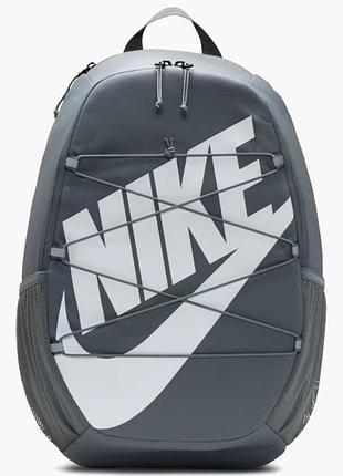 Рюкзак чоловічй nike heritage grey io8733-084 misc