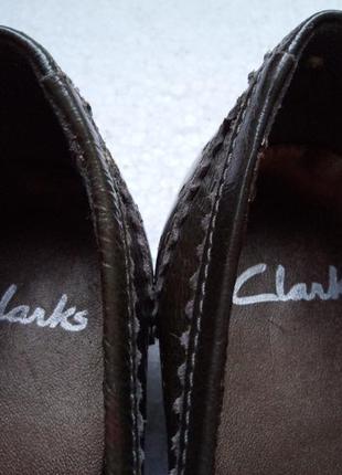 Балетки, туфли clarks originals из натуральной лакированной кожи5 фото
