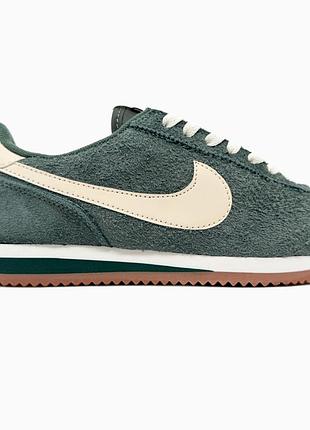 Nike cortez vintage green