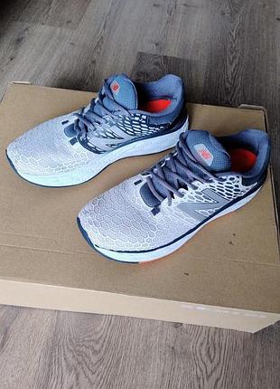 Оригінальні бігові кросівки new balance fresh foam vongo v1 / розм. 43-44 (устілка 28 см)