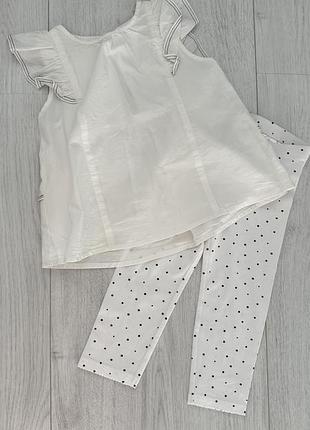 Біла блузка zara з рюшами для дівчинки 4-5 років