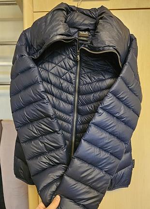 Пуховик jack wolfskin, размер s