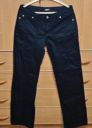 Стильные черные джинсы revolt jeans