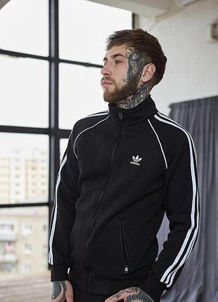 Кофта adidas черная