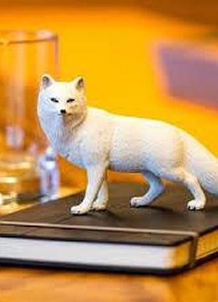 Фигурка арктическая лиса xl safari ltd 113489
