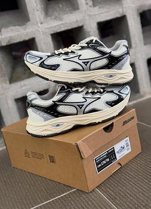 Кросівки mizuno racer s white beige (41 - 45 рр)