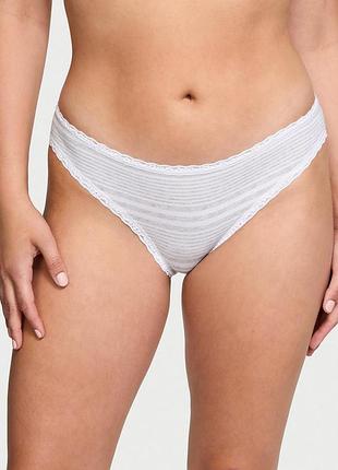 Женские трусики victoria’s secret (42112955167064) lace-waist bikini xxl белые