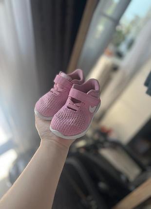 Nike revolution 4, розмір 22с анатомічне
