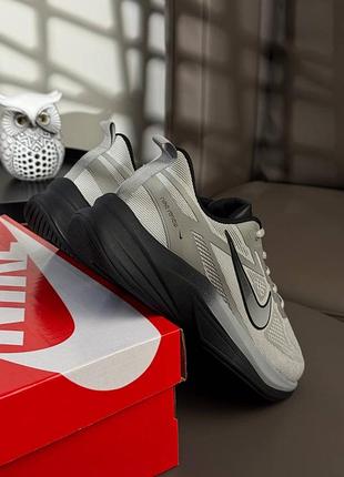 Nike renew light grey black 6