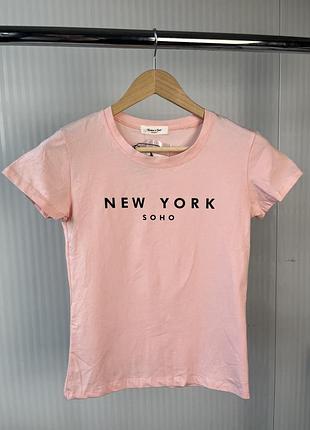 Женская розовая футболка new york soho