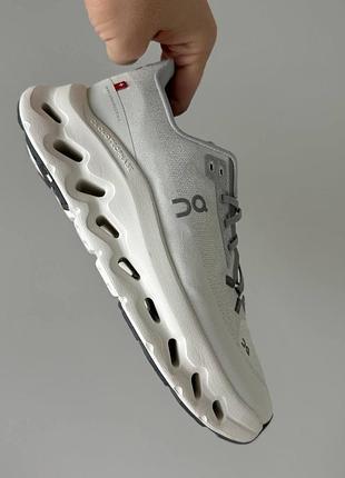 Серые кроссовки унисекс loewe on running cloudtilt grey white х лойве 39
