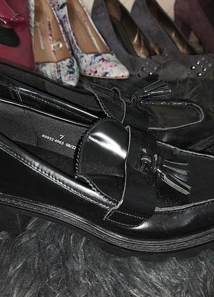 M&amp;s 897 40р натуральная кожа лоферы