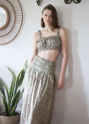 Костюм  у квітковий принт zara