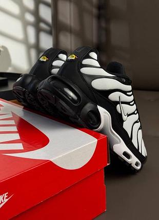 Nike air max plus white black 6