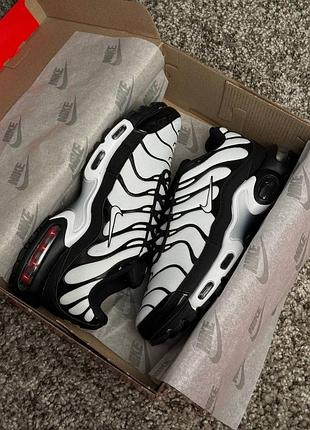Nike air max plus white black 8