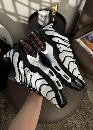 Nike air max plus white black 3