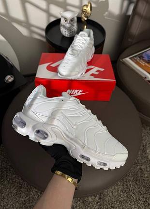 Nike air max plus white 9