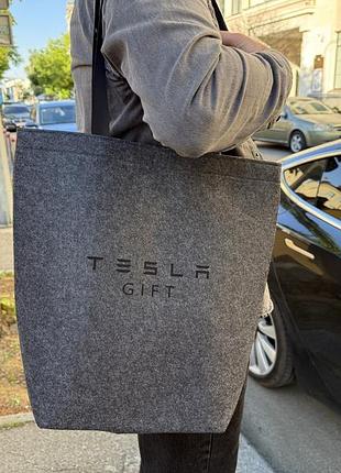 Сіра сумка шопер фетрова брендована tesla