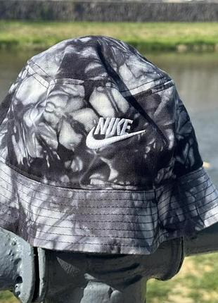 Чоловіча панама nike apex bucket hat розмір s/m