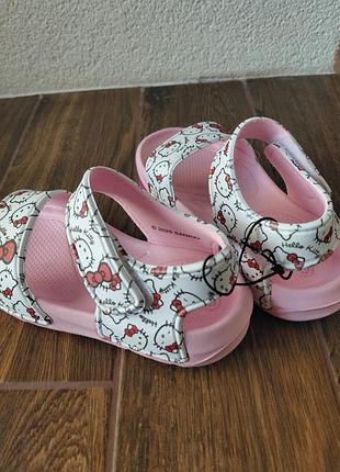 Сандалі дитячі hello kitty 4