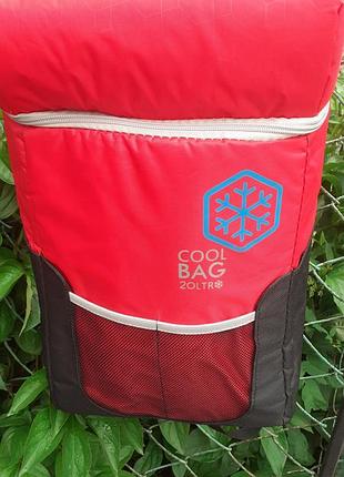 Терморюкзак (сумка холодильник)crivit cool bag ( германия)объемом 20 литров красного цвета с черными элементами.р-ры 43*25*17см.отличное состояние.