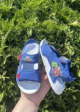 Босоніжки adidas 28р(18-16см)