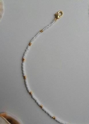 Чокер из бисера золотой, белый, яркий, базовый, стильный, тренд 2021, ожерелье!