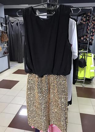 Эффектное коктейльное платье boohoo с пайетками (черный + золото) размера m-l