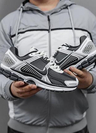 Кроссовки nike air zoom vomero 5