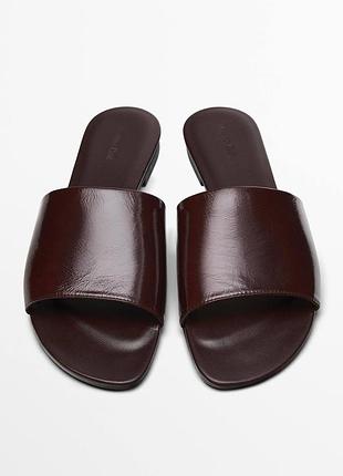 Шльопанці massimo dutti
