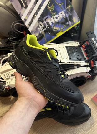 Оригінальні кросівки adidas чоловічі нові з коробкою 39⅓ 40⅔ 42 43⅓ (24.5–27.5 см)