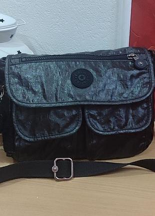 Сумка kipling оригинал | кроссбоди | унисекс, в идеальном сосоянии
продам оригинальную сумку kipling (модель gabbie / gabbie s).