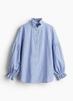 Жіноча синя блуза у смужку з рюшами h&m розмір л