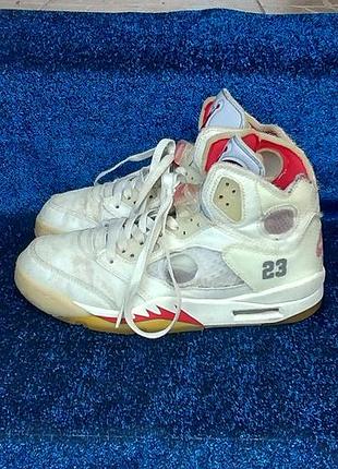 Кроссовки баскетбольные nike air jardan v 5 retro.