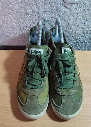 Культовые кроссовки 956itsuka tiger mexico 66 в характерном ретро-дизайне.
