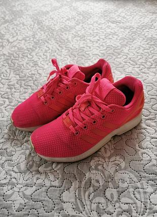 Кроссовки adidas