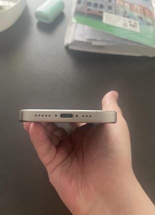 Iphone 15 pro icloud locked 4