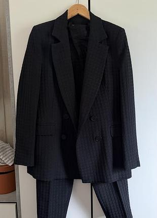 Брючний костюм zara, жакет л, штани м
