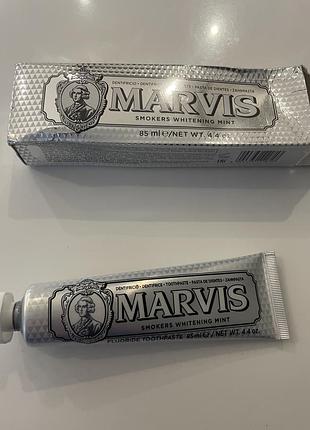 Відбілююча зубна паста marvis для курців 85 мл