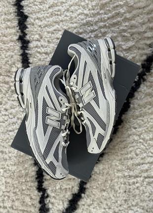 Кросівки new balance 1906