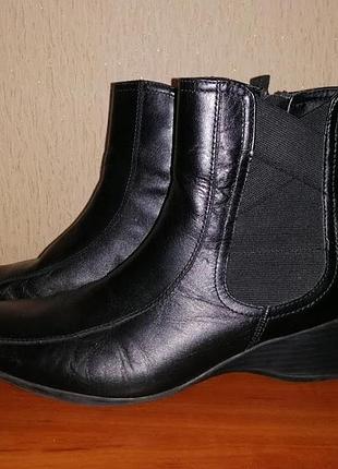 💖💖💖жіночі демісезонні напівчоботи, черевики з натуральної шкіри clarks💖💖💖