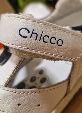 Новые кожаные босоножки сhicco в 30 размере 5