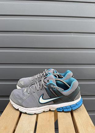 Кросівки nike zoom structure triax+