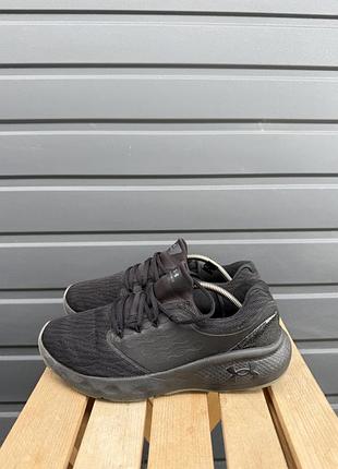 Кросівки under armour charged