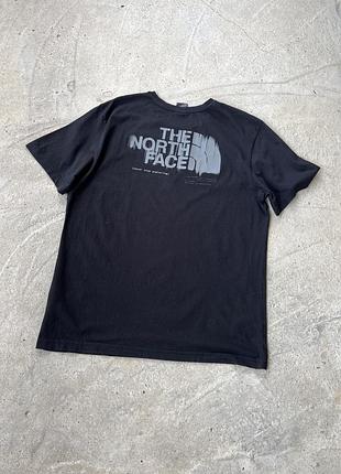 Футболка the north face